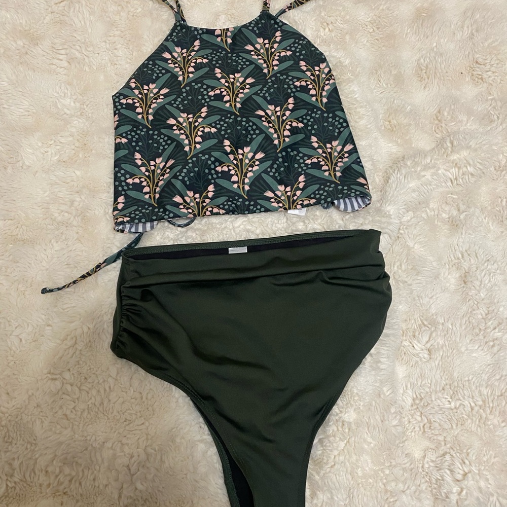 Nettles Tale Heather top and bottoms